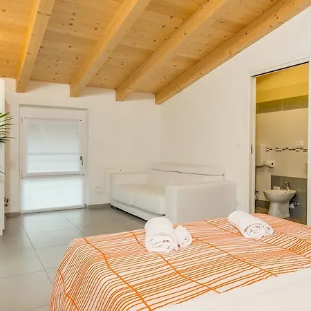 ゲストハウス Cornelia *